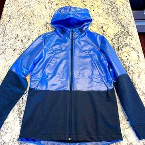 NWOT Men’s Under Armour light weight jacket.